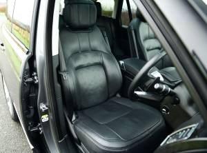 Image 17/50 of Land Rover Range Rover Vogue SDV8 (2019)