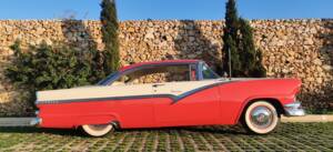 Immagine 3/17 di Ford Fairlane 500 Club Victoria (1956)