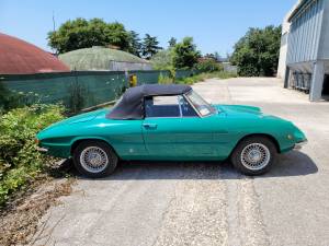 Image 7/13 of Alfa Romeo 1300 Spider Junior (1968)