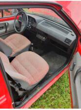 Imagen 12/13 de Volkswagen Polo II Hatchback 1.0 (1986)