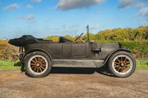 Image 5/39 de Cadillac Model 30 Four Touring (1913)