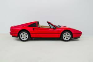 Image 5/20 of Ferrari 328 GTS (1986)
