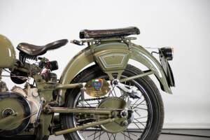 Image 14/50 of Moto Guzzi DUMMY (1963)
