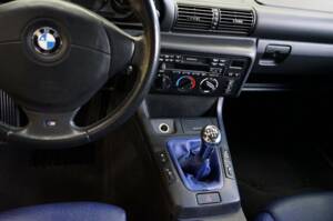 Image 24/33 of BMW 323ti Compact (1999)