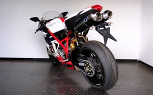 Image 66/98 of Ducati 1098 R (2010)