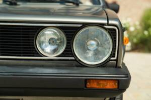 Image 23/50 de Volkswagen Golf Mk I Convertible 1.1 (1980)