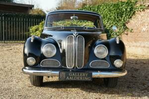 Bild 39/50 von BMW 502 - 3,2 Liter (1958)
