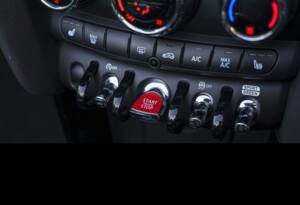 Imagen 21/28 de Mini Cooper (2023)