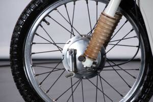 Image 18/50 de Aermacchi DUMMY (1956)