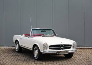 Bild 11/56 von Mercedes-Benz 280 SL (1969)