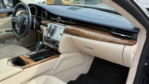 Image 26/53 of Maserati Quattroporte GTS (2013)