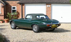 Image 3/26 de Jaguar Type E V12 (1973)