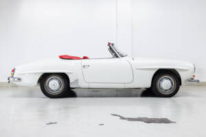 Afbeelding 3/31 van Mercedes-Benz 190 SL (1961)