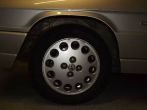 Bild 46/50 von Alfa Romeo 2.0 Spider (1992)
