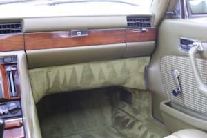 Bild 44/76 von Mercedes-Benz 280 SE (1977)