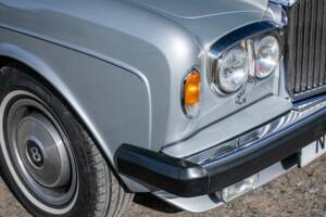 Image 17/35 of Bentley Corniche I (1982)