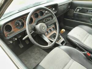 Image 2/8 of Mitsubishi Celeste (1981)