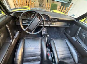 Bild 8/10 von Porsche 911 Carrera 3.2 (1987)