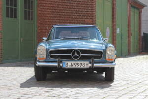 Image 15/83 of Mercedes-Benz 280 SL (1970)