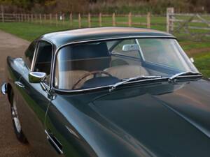 Image 20/42 de Aston Martin DB 4 GT (1959)