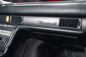 Image 38/42 of Maserati Shamal (1991)