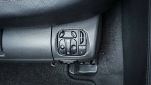 Image 30/51 of Mercedes-Benz S 65 AMG L (2004)