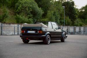 Bild 21/40 von Volkswagen Golf Mk I Convertible 1.8 (1991)