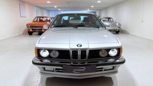 Bild 2/37 von BMW 635 CSi (1985)