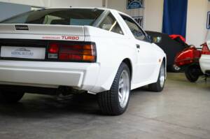 Image 14/49 of Mitsubishi Starion (1989)