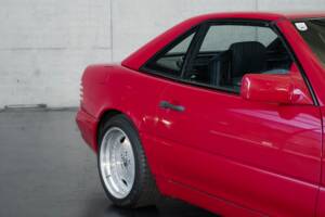 Image 23/50 de Mercedes-Benz SL 500 (1996)