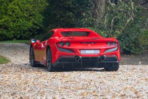 Bild 22/43 von Ferrari F8 Spider (2020)