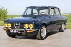 Image 6/50 of Alfa Romeo Giulia Nuova Super 1600 (1978)
