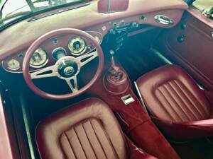 Immagine 18/31 di Austin-Healey 3000 Mk II (BJ7) (1962)