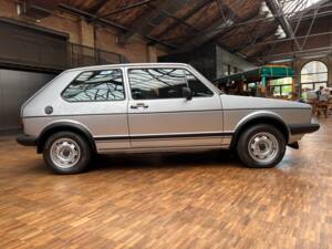 Image 5/33 de Volkswagen Golf I GTI 1.6 (1980)