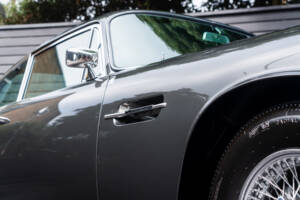 Imagen 44/49 de Aston Martin DB 6 Mk II (1970)