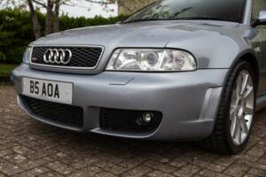 Bild 41/50 von Audi RS4 Avant (2001)