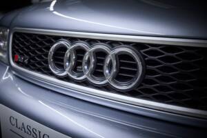 Imagen 43/100 de Audi RS4 Avant (2001)