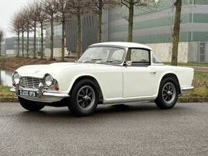 Afbeelding 24/40 van Triumph TR 4 (1963)