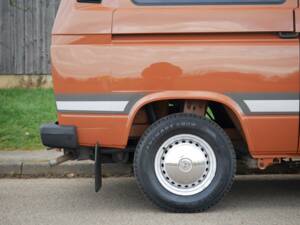 Immagine 39/43 di Volkswagen T3 Westfalia 1.6 (1981)