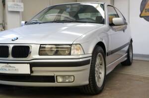 Imagen 5/32 de BMW 323ti Compact (1998)