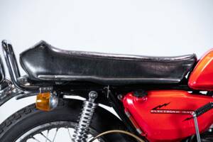 Imagen 9/50 de Kawasaki DUMMY (1970)