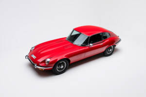 Image 4/5 de Jaguar Type E V12 (2+2) (1973)