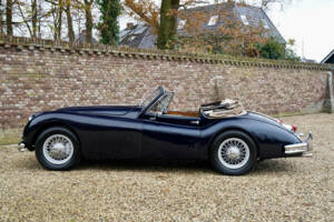 Image 18/50 de Jaguar XK 140 DHC (1957)