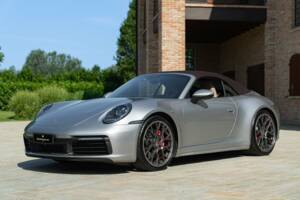 Bild 2/50 von Porsche 911 Carrera 4S (2019)