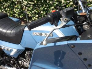 Image 38/50 of Moto Guzzi DUMMY (1994)