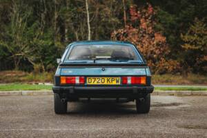 Bild 5/9 von Ford Capri 2,8i (1987)