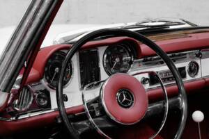 Immagine 19/40 di Mercedes-Benz 230 SL (1966)