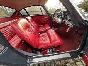 Image 26/28 of Volvo 1800 S (1965)