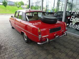 Image 3/15 of Rover 2000 (1974)