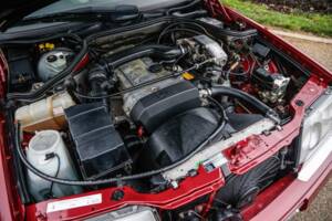 Immagine 39/47 di Mercedes-Benz E 220 (1995)